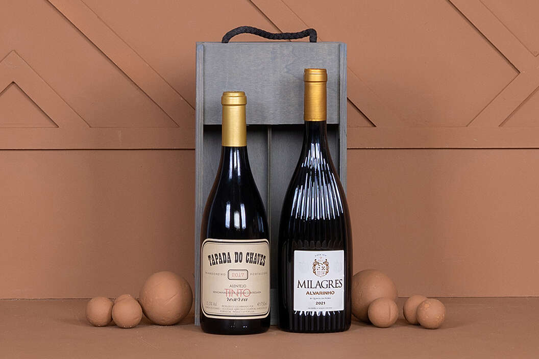 Vinho para o natal com garrafa selecionada