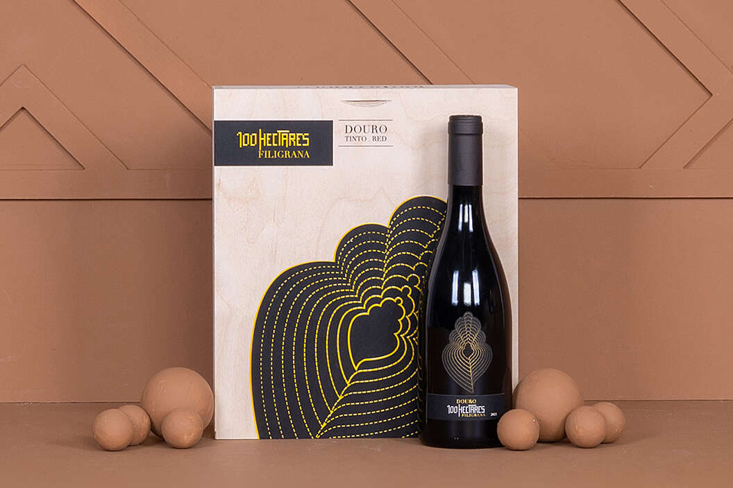Cabaz de vinhos para oferta empresarial
